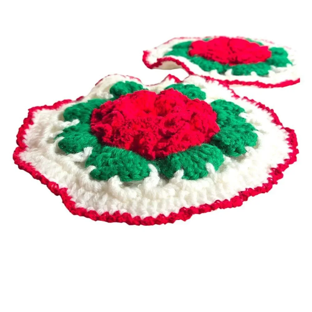 Set‎ of 2 Vintage 3D Crochet Hot Pads Pot Holders Flower Poinsetta Red 7 1/2